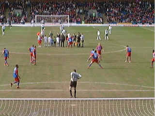 eagles-walsall2.jpg (63572 bytes)