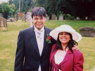 wedding-02.jpg (59145 bytes)