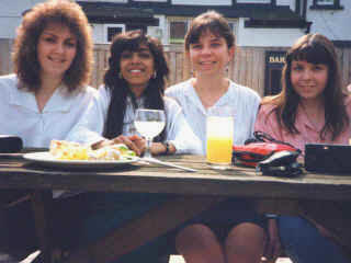 Bae09.jpg (51652 bytes)