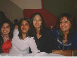 Re-Union-03.jpg (33301 bytes)