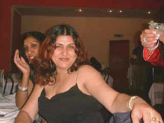 Re-Union-10.jpg (41017 bytes)