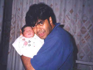 birth-06.jpg (40801 bytes)