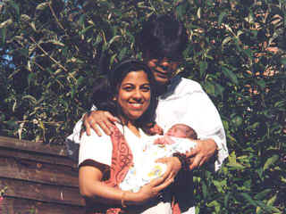 birth-13.jpg (71208 bytes)