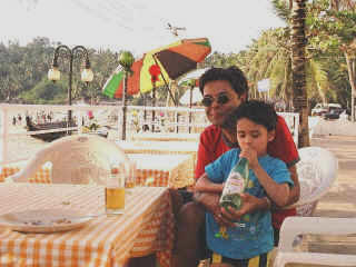 dakGoa-12.jpg (92301 bytes)