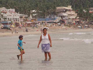 dakGoa-16.jpg (95427 bytes)