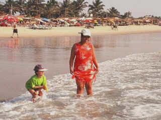 dakGoa-45.jpg (89437 bytes)