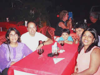 dakGoa-48.jpg (51436 bytes)