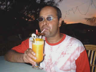 family-19.jpg (45064 bytes)