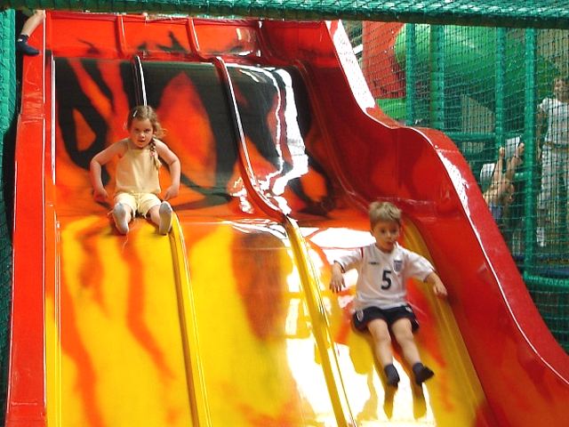 2005-06-25-10.jpg (66983 bytes)