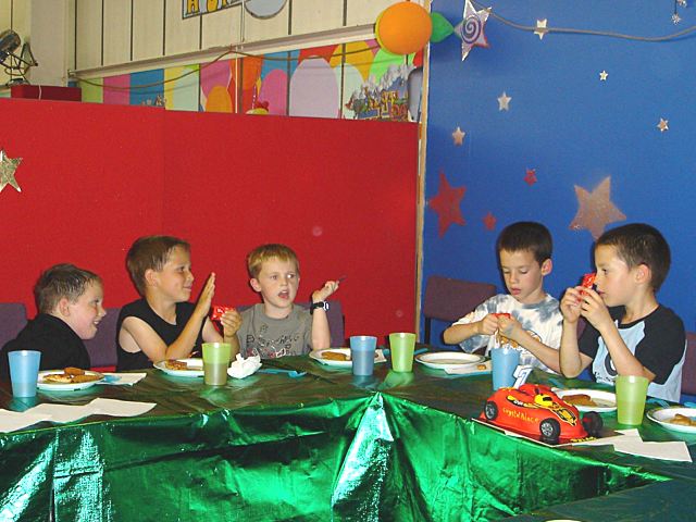 2005-06-25-16.jpg (64578 bytes)