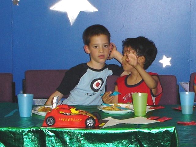 2005-06-25-17.jpg (51400 bytes)