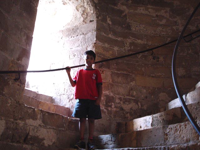 2005-08-18-06.jpg (48916 bytes)