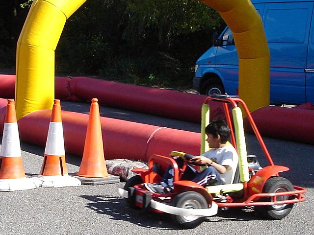 2005-09-17car-08.jpg (69583 bytes)