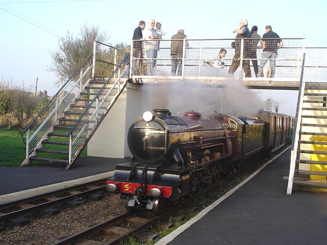 2005-10-15-13.jpg (67917 bytes)