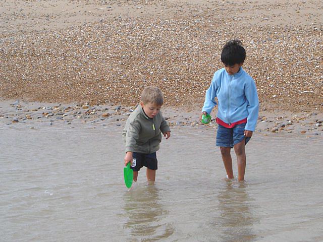 12Sept2004-28.jpg (77219 bytes)