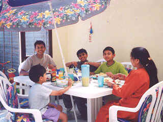 13Aug2003.jpg (76015 bytes)