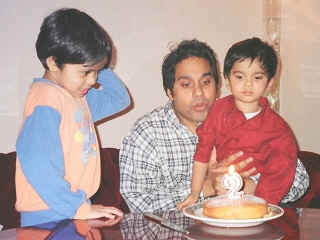 2003-11-29-02.jpg (54415 bytes)