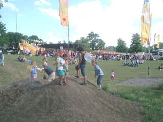 20July2003-15.jpg (61835 bytes)