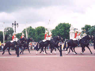 23July2003-02.jpg (63478 bytes)