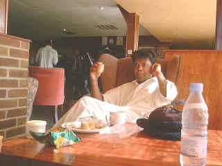 27July2003-05.jpg (49759 bytes)