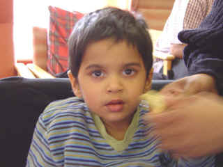 4thApril2004-06.jpg (43195 bytes)