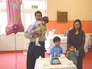 4thApril2004-08.jpg (47885 bytes)