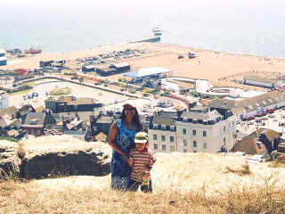 Hastings08.jpg (87950 bytes)