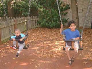 Re-Union-08.jpg (86557 bytes)