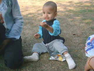 Re-Union-21.jpg (69935 bytes)