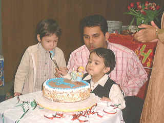 Ryan2-07.jpg (62382 bytes)