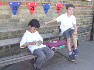 School-02.jpg (70547 bytes)