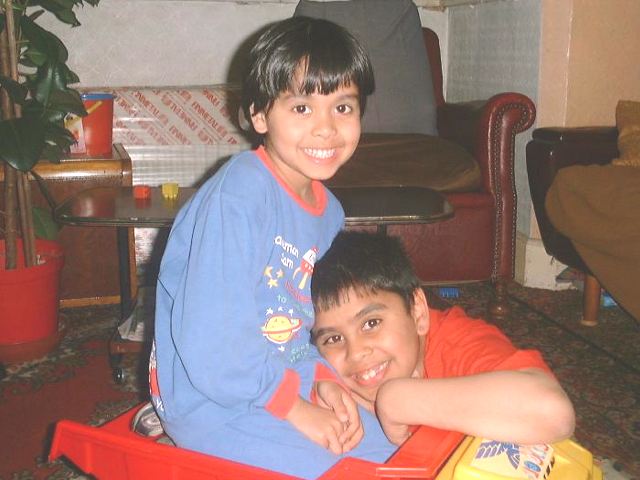 anish03.jpg (46533 bytes)