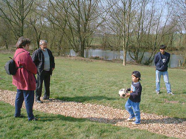 hotel-16.jpg (109974 bytes)