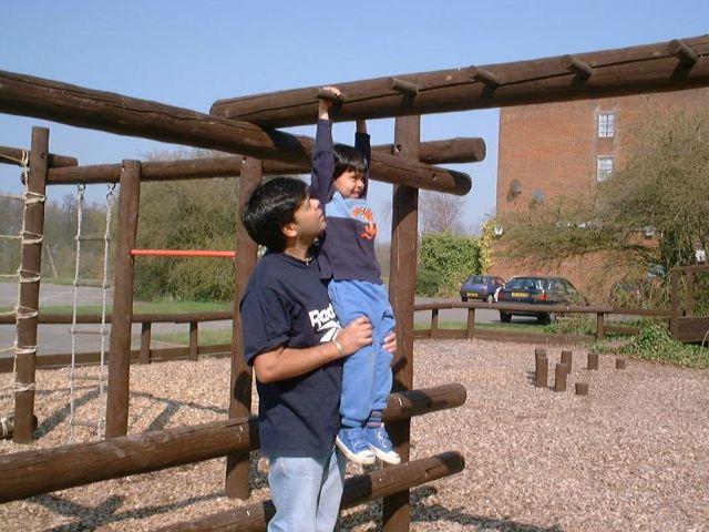 hotel-22.jpg (69319 bytes)