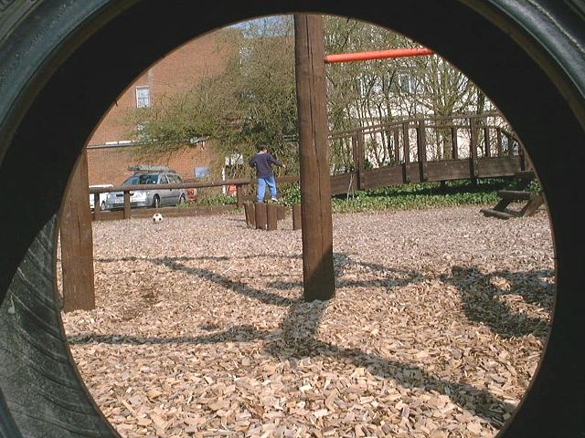 hotel-25.jpg (92434 bytes)