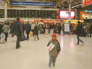 vic03.jpg (70360 bytes)