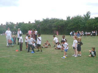 sports2003-09.jpg (53454 bytes)